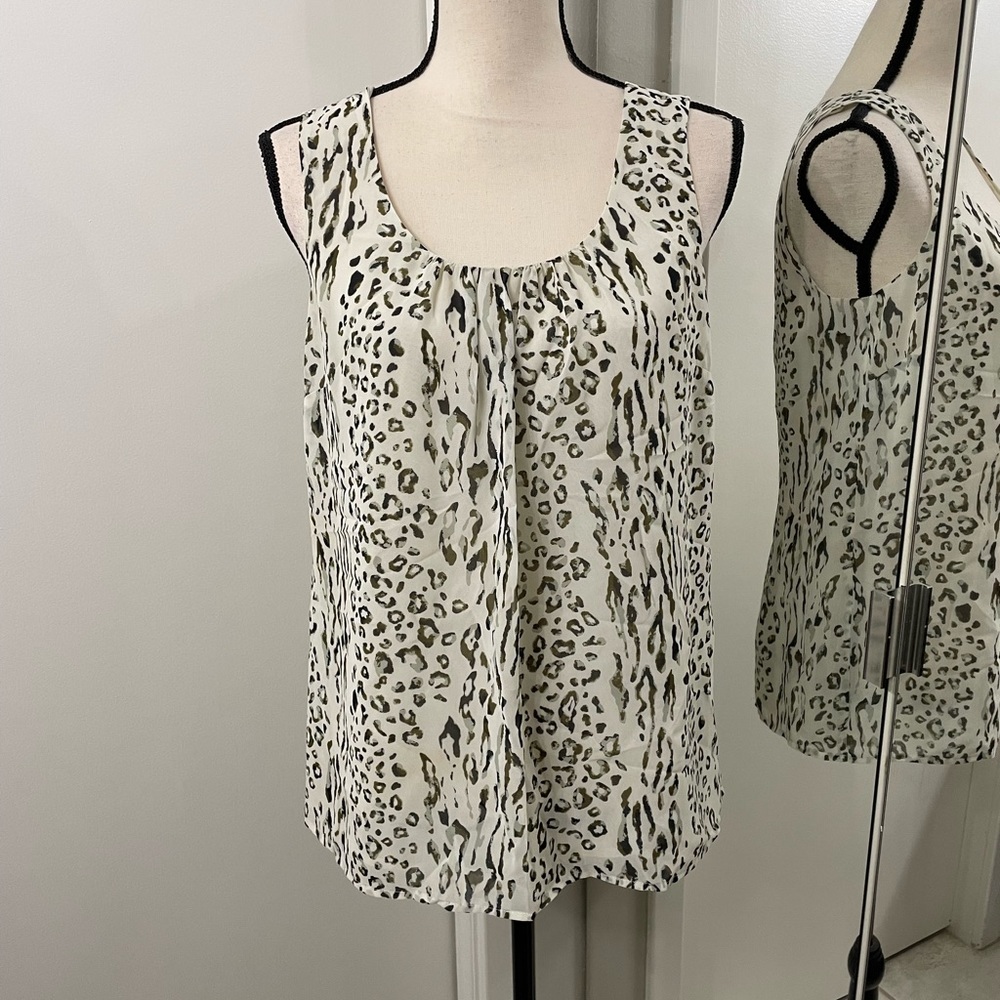 Ann Taylor Loft sleeveless blouse